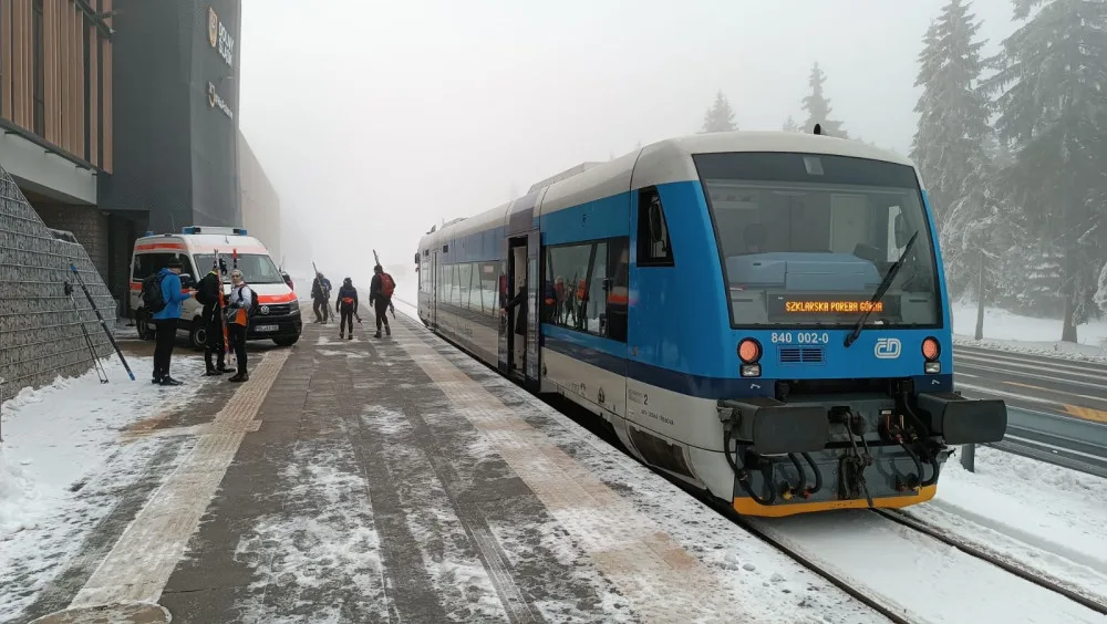 Zastávka byla posunuta blíž k lyžařskému středisku.