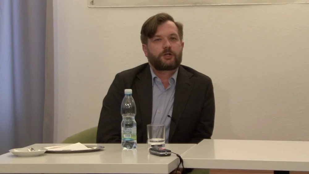 Science café se vrací. O českém ateismu pohovoří David Václavík