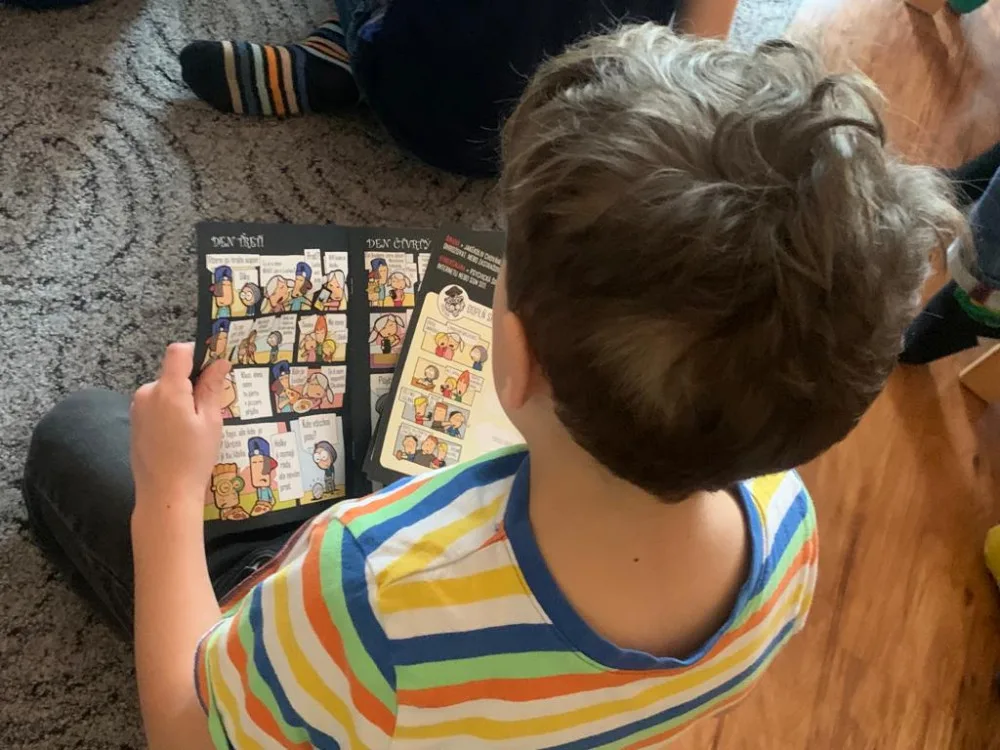 Dětem radí nový komiks.