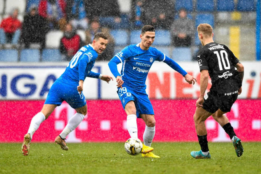Slovan se trápí. Prohrál s Bohemians a na jaře doma ještě nevyhrál