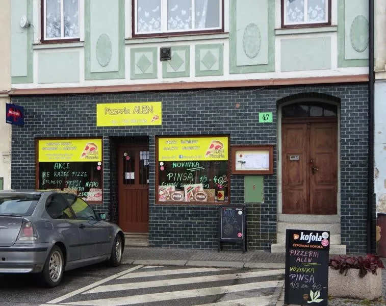 Uzavřená provozovna v Chrastavě.