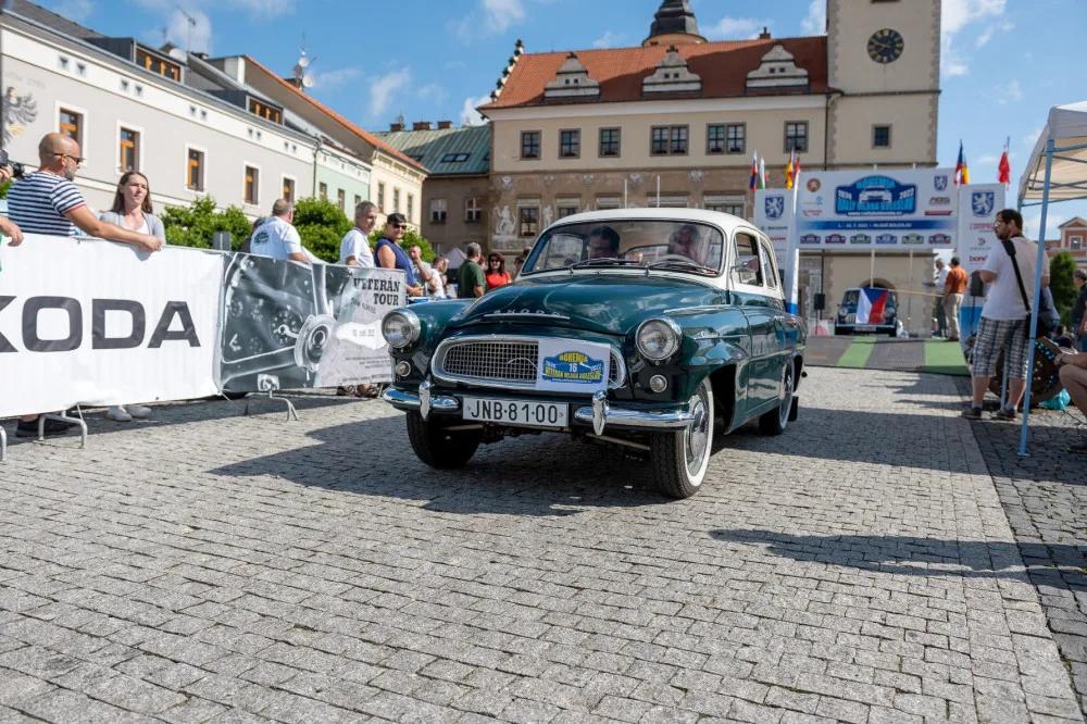 Jízdou veteránů vzpomenou na Rally Bohemia na zesnulého závodníka