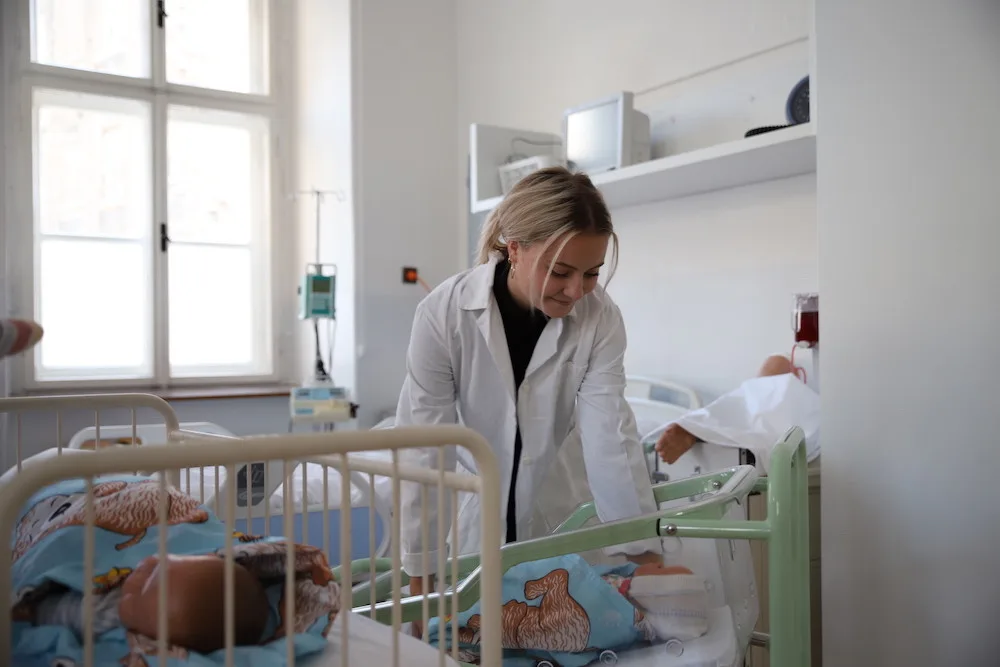 Díky VOŠ zdravotnické v Liberci se její absolventi stávají zlatem na trhu práce