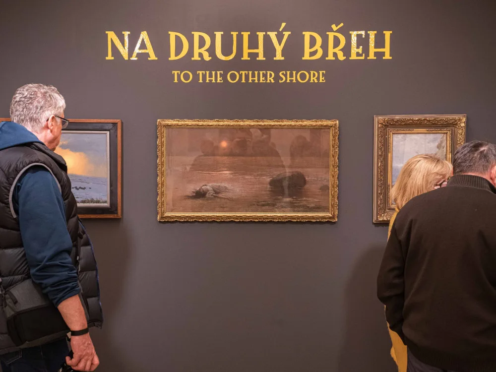 Výstava Na druhý břeh potrvá do 20. srpna.