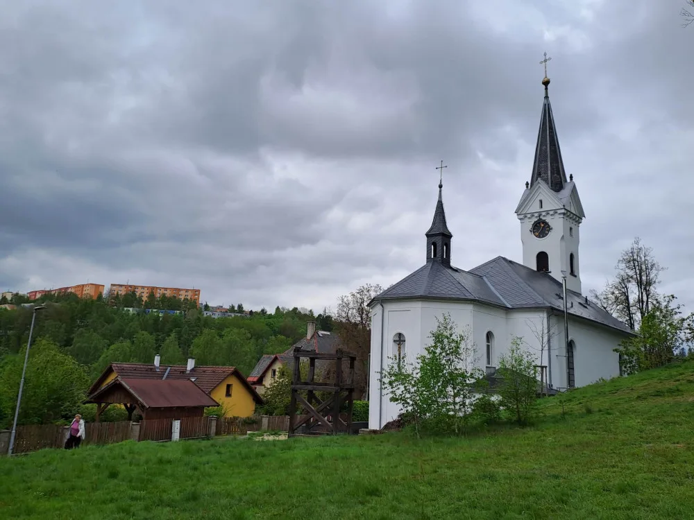 Kostel v Harcově.