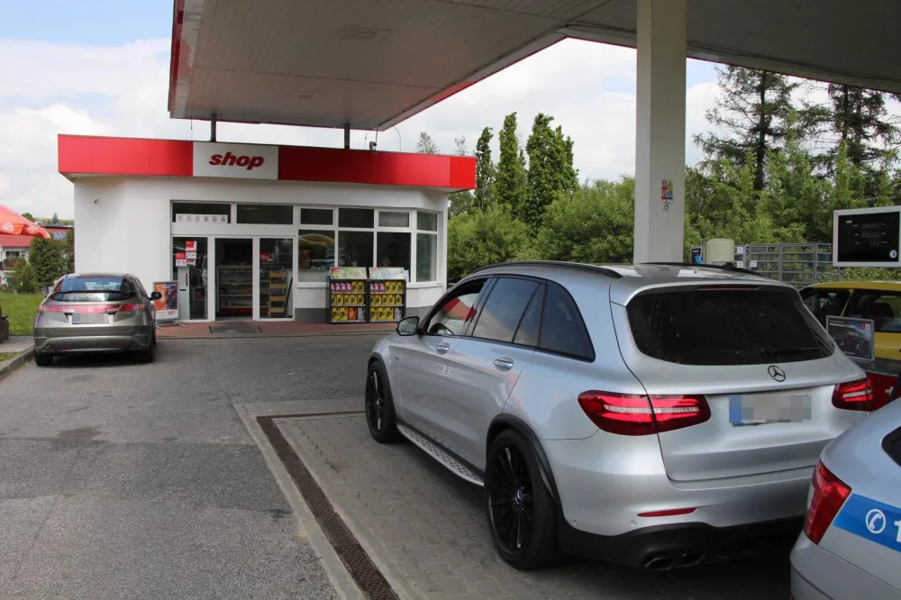 Ukradené auto v Německu odhalil všímavý policista v Rynolticích