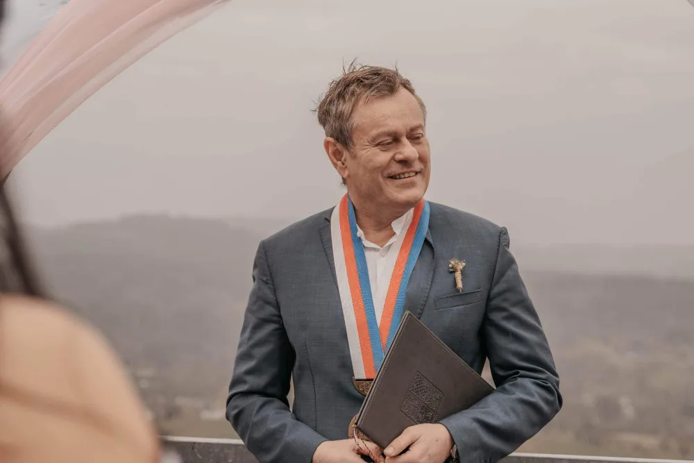 Pavel Žur byl ředitelem divadla, osobností kultury i zastupitel.
