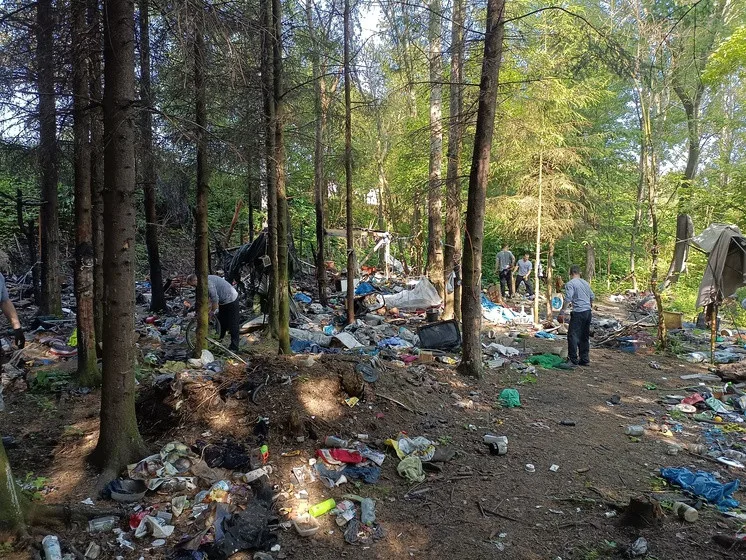 Likvidace skládky u letiště.