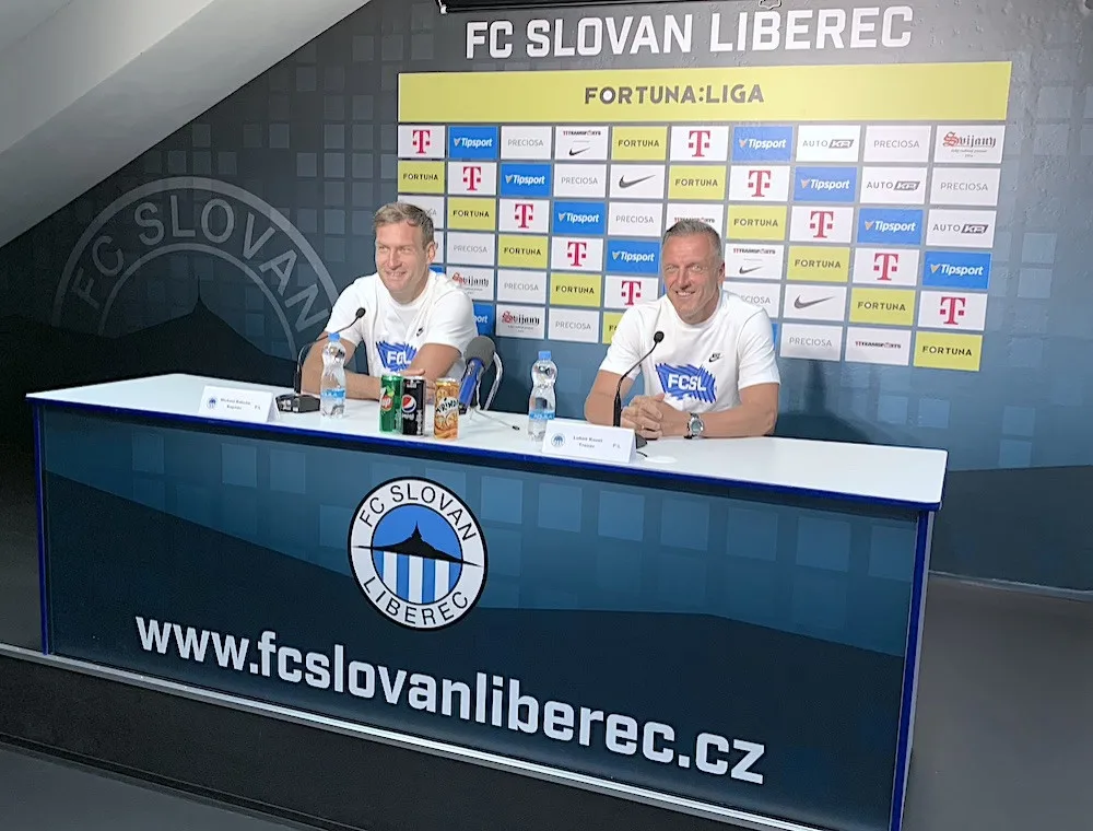Slovan začne s Baníkem, nový kapitán Rabušic věří, že přijdou fanoušci. Trenér Kozel chce ještě útočníka