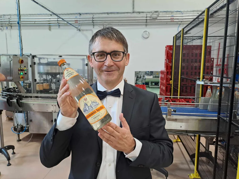 Jan Vokurka probudil spolu s kolegy Vratislavickou kyselku znovu k životu.