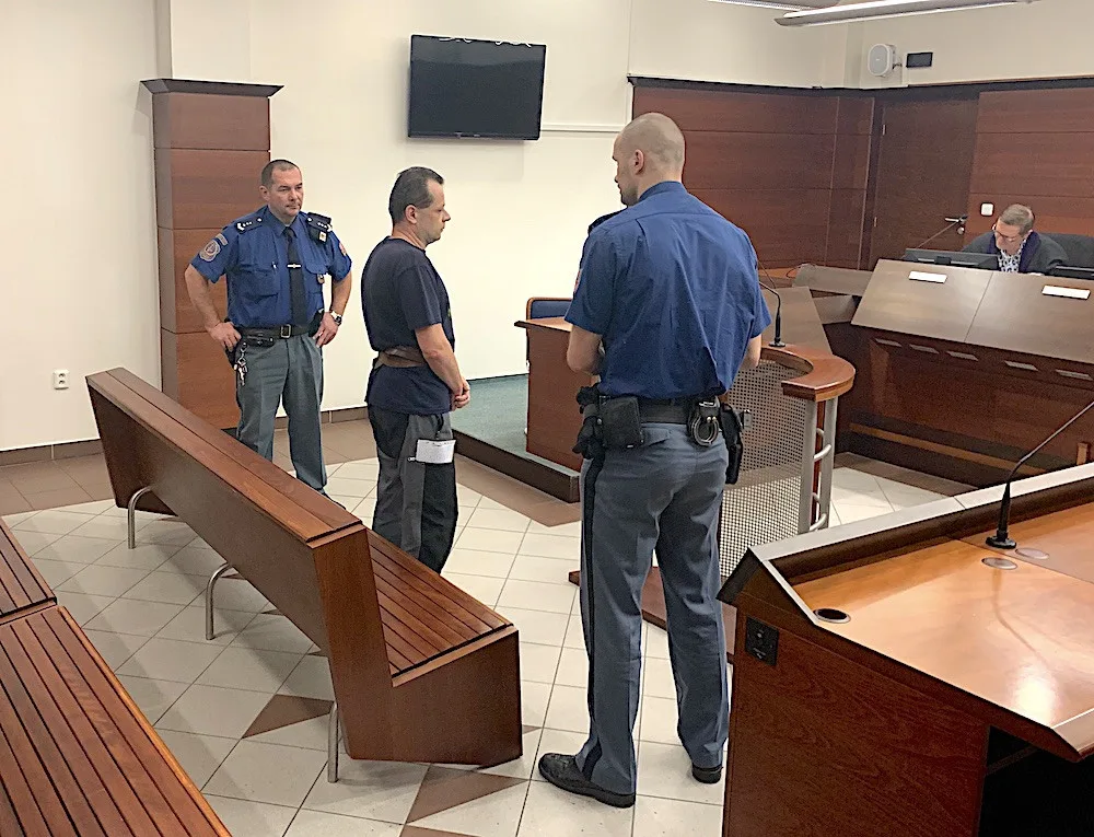 Soud potvrdil muži z Českolipska výjimečný trest za brutální vraždu manželky