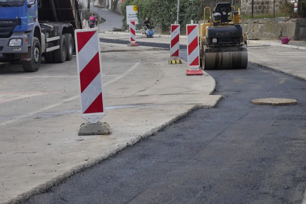 V Rokytnici nad Jizerou začne v srpnu rekonstrukce silnice od I/14 na náměstí
