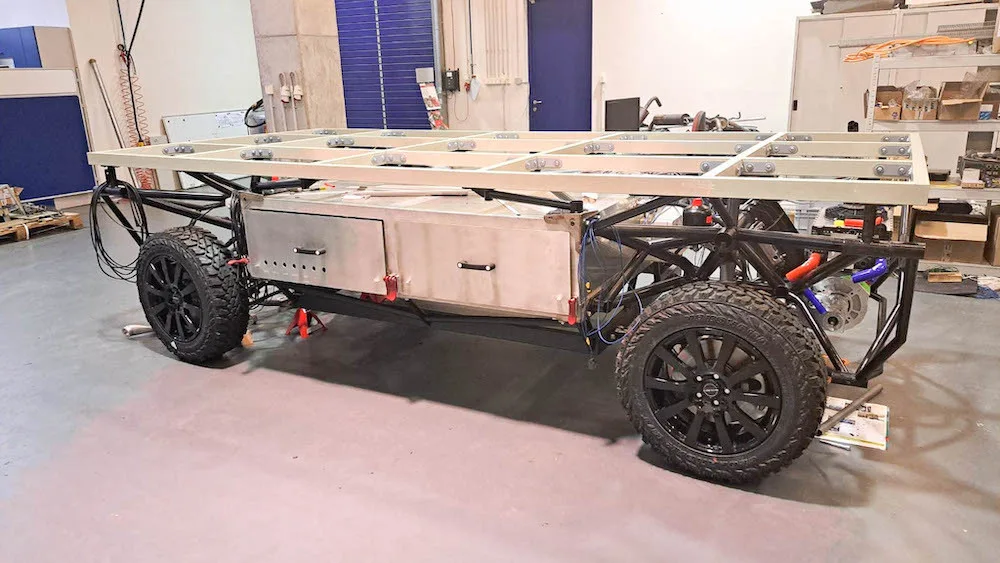 Liberečtí vědci vyvinuli autonomní elektromobil, řadí ho k nejlepším projektům EU