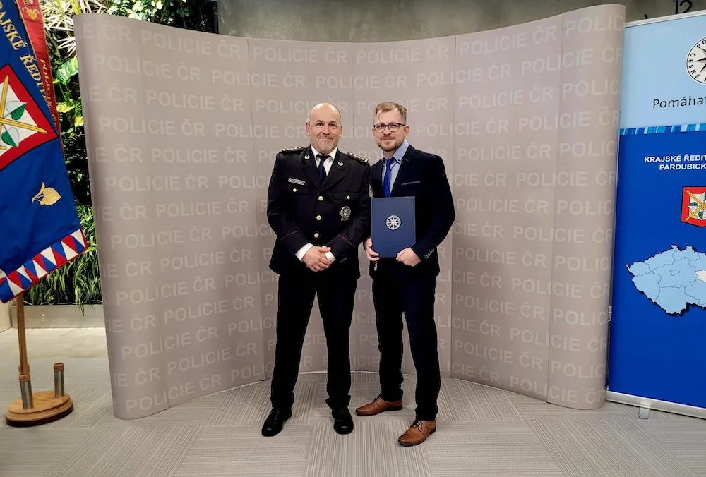 Policista a profesionální sportovec v jedné osobě radí uchazečům o práci u policie