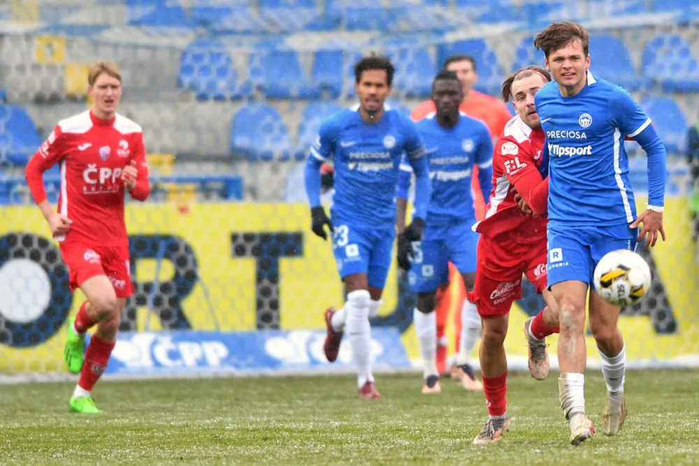 Slovan přivítá Pardubice. Jejich trenér Kováč jede do Liberce vyhrát