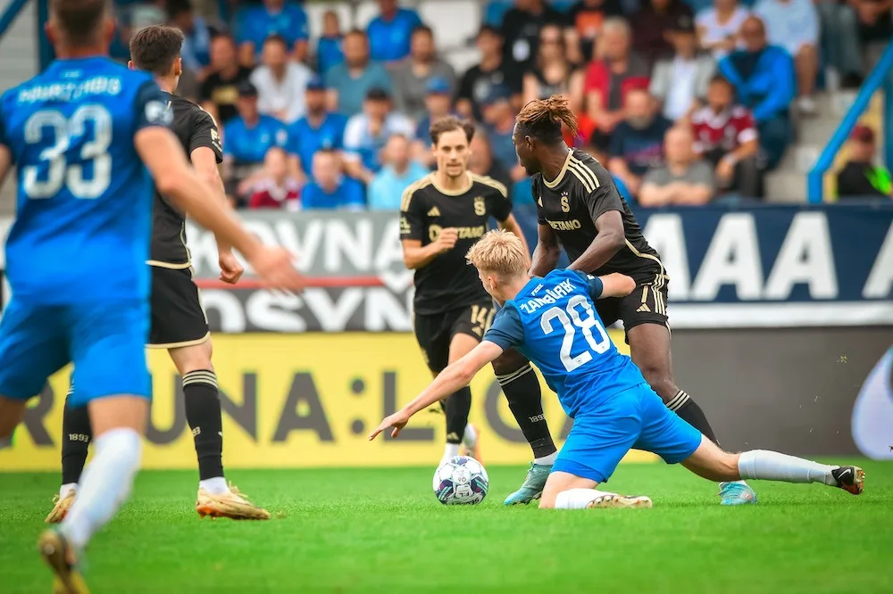 Slovan doma podlehl Spartě. Dvěma góly rozhodl střídající Haraslín