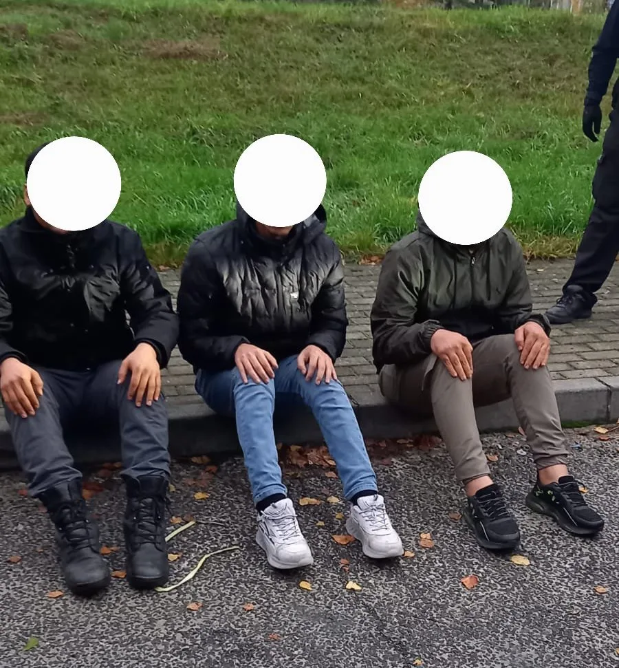 Zadržení migranti.