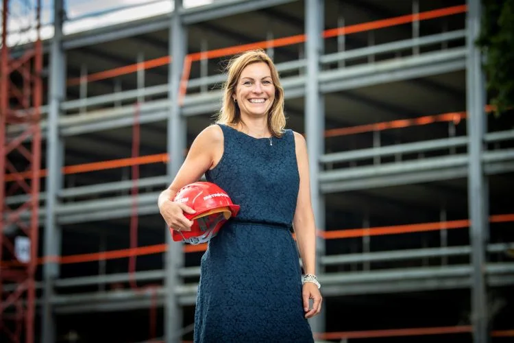 Ing. Marie Oczadly vede projekt výstavby parkovacího domu v Liberci
