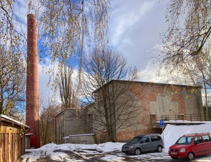Dnes již nevyužívaná kotelna v areálu frýdlantské nemocnice