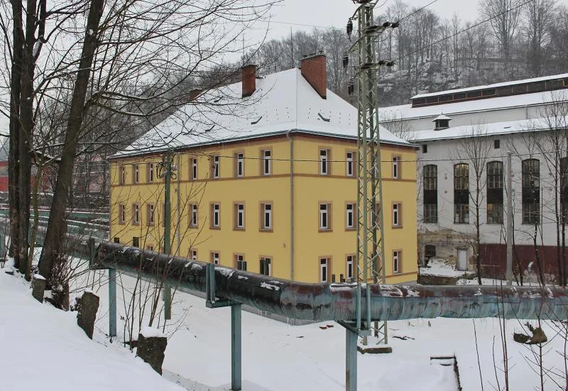 V Jablonci mohou lidé bez domova přečkat chladné noci na horkých židlích