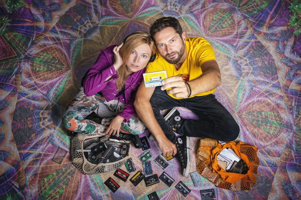 Nová liberecká kapela Kaleidoskok si odskočila natočit klip s Tomášem Hanákem. Do nadrážky