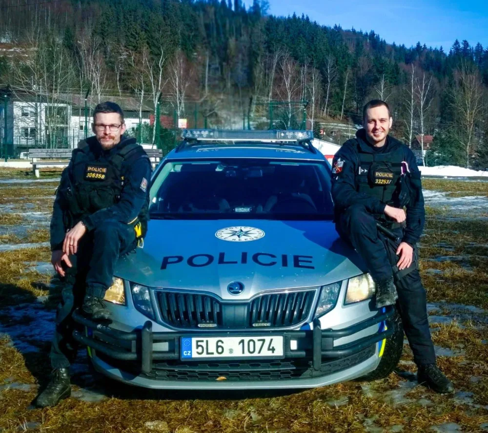 Policisté Jiří Habr a Martin Fišera.