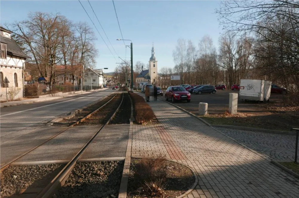 Policie žádá o pomoc svědky dopravní nehody ve Vratislavicích nad Nisou