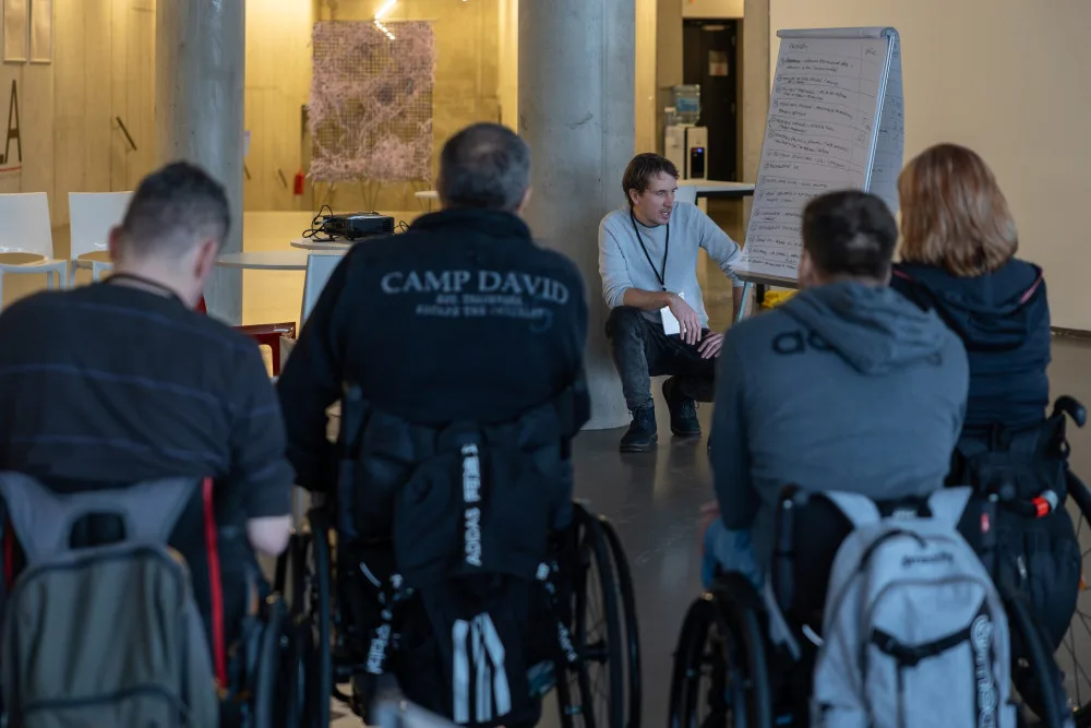 Pacientům po úrazu či onemocnění páteře pomáhá speciální projekt