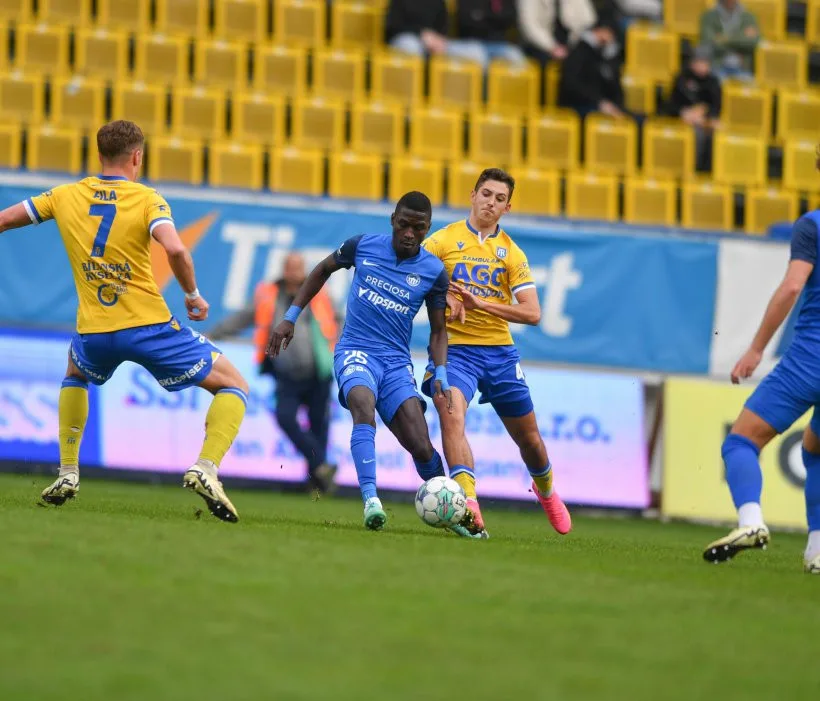 Slovan míří pod Ještěd s porážkou. Teplice v lize nadále bodují