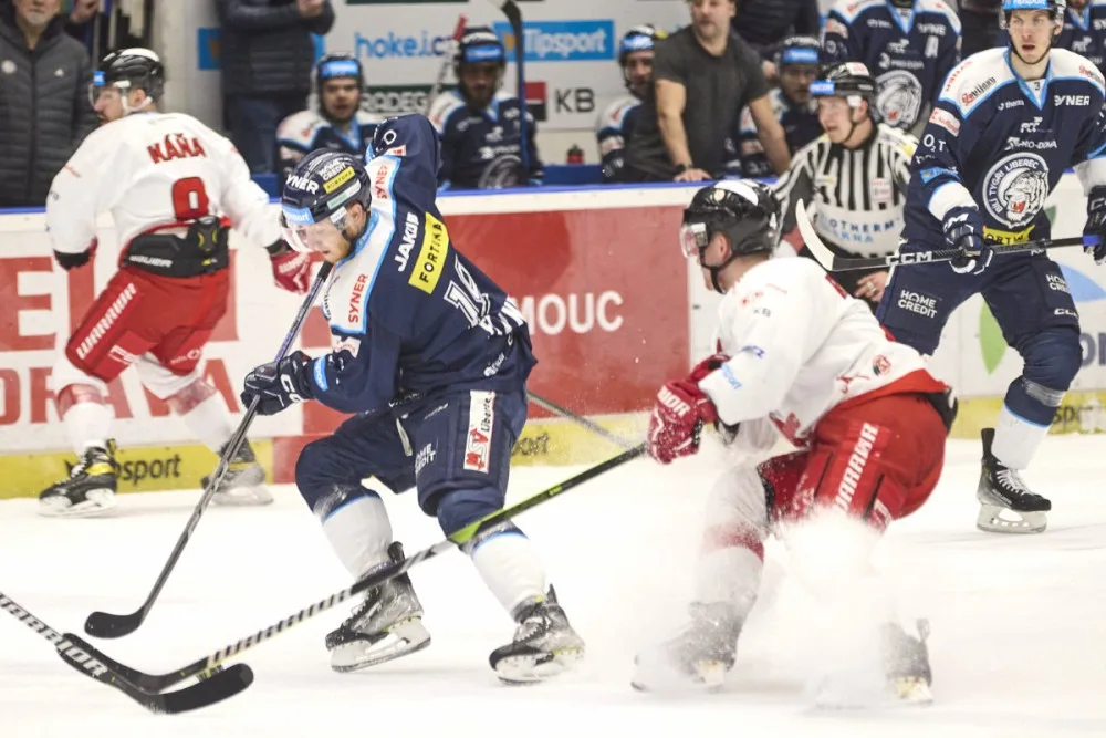 Tygři vrací sérii do Liberce, v Olomouci vyhráli druhý zápas 5:3
