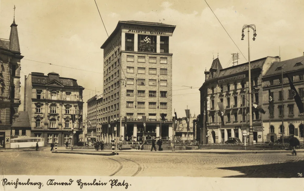 Palác a část námětí po vzniku říšské župy Sudety.