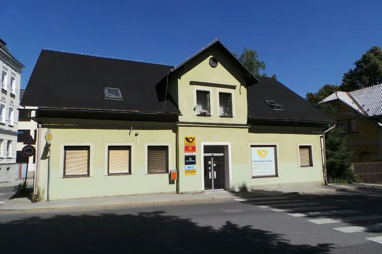 Dražba bývalé vesecké pošty se příští týden konat nebude. Do aukce se nikdo nepřihlásil