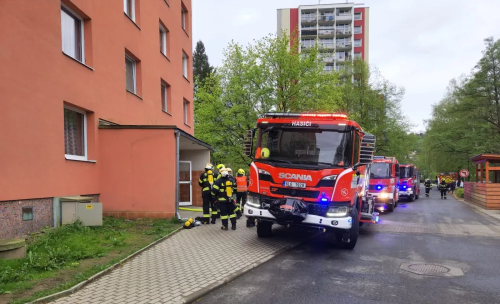 Byt v paneláku v Brodě hořel v pondělí ráno.