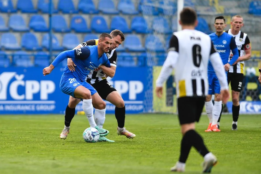 Slovan v boji o poháry ztratil. S Hradcem uhrál U Nisy bezbrankovou remízu