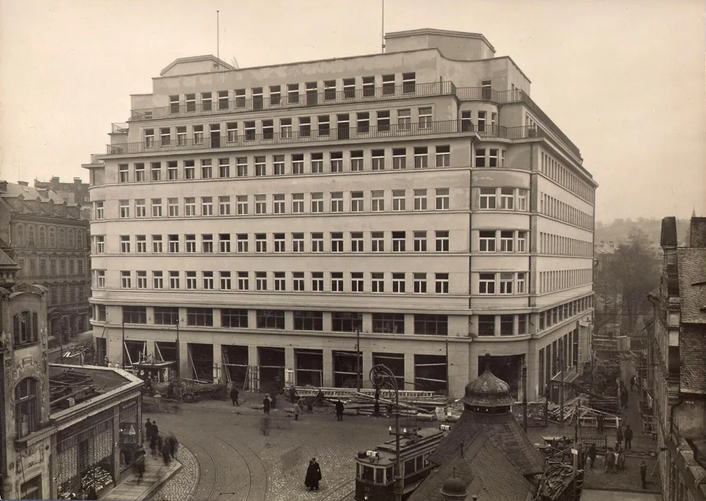 Drbna historička: Palác Dunaj, první liberecký „mrakodrap“