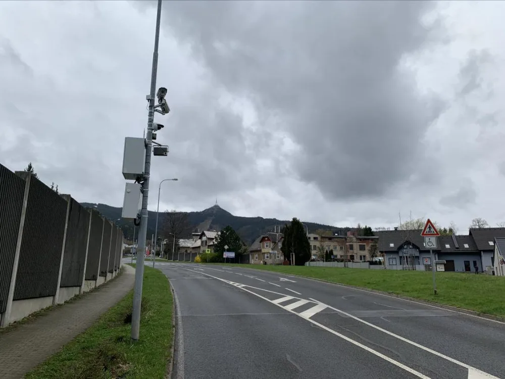 Radar je spravedlivý ke všem stejně, říká k měření v Dubici primátor