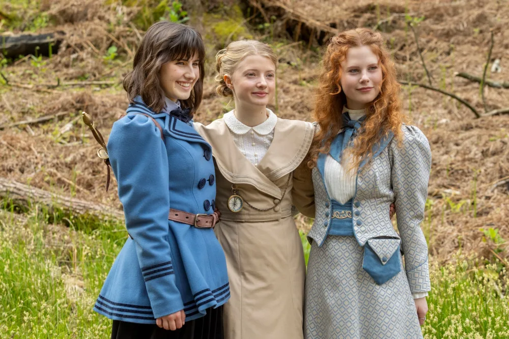 Na Hrubém Rohozci natáčí filmaři vánoční pohádku o princeznách