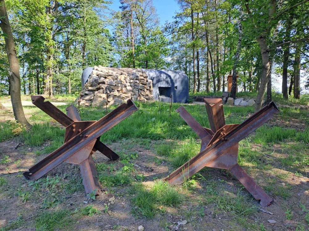 Objekt lehkého opevnění v Krásné Studánce.