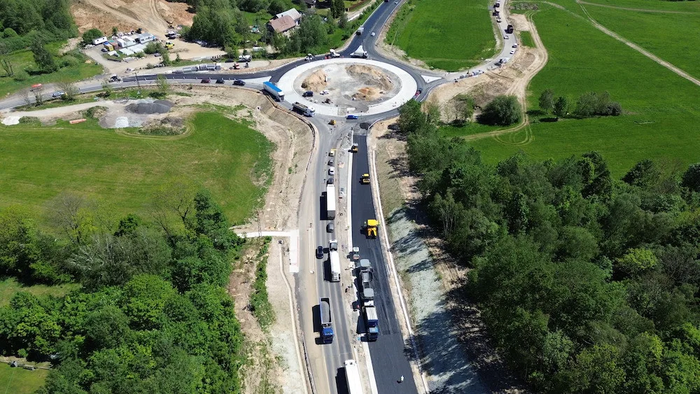Na rušném úseku silnice I/9 mezi Svorem a Novým Borem skončí dopravní omezení