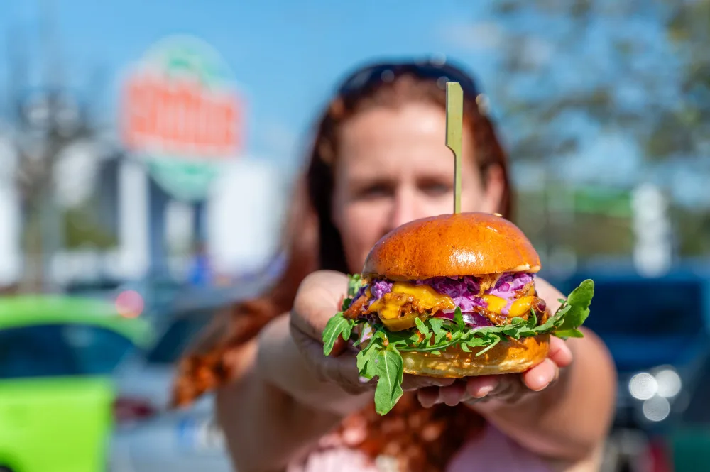 Burger Street Festival se vrací do Liberce. Tentokrát veze burger na míru