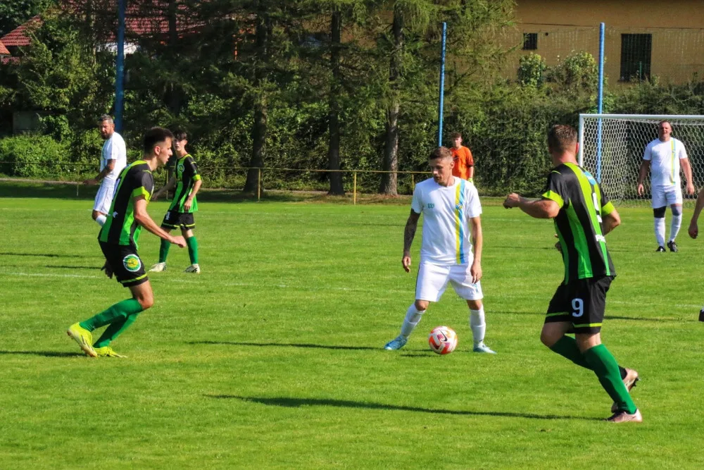 Liberecká devátá liga: Ruprechtice rozebraly Hlavici, remíza ve Zdislavě