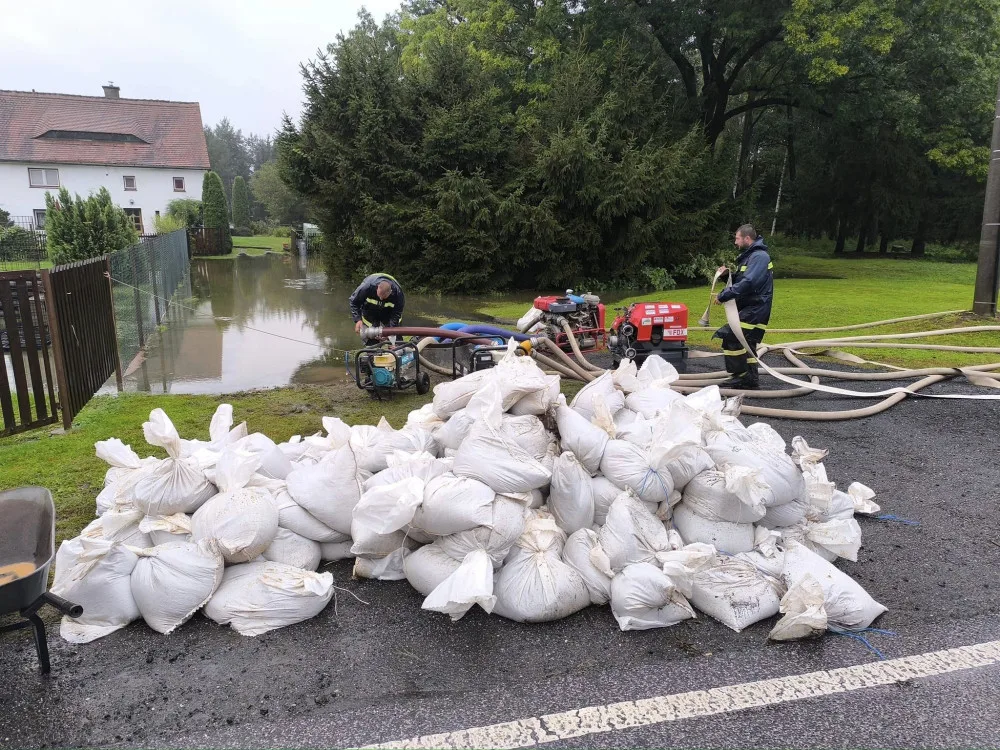 Liberecký kraj má povodeň na sebou. Začíná sčítání škod i odklízení následků
