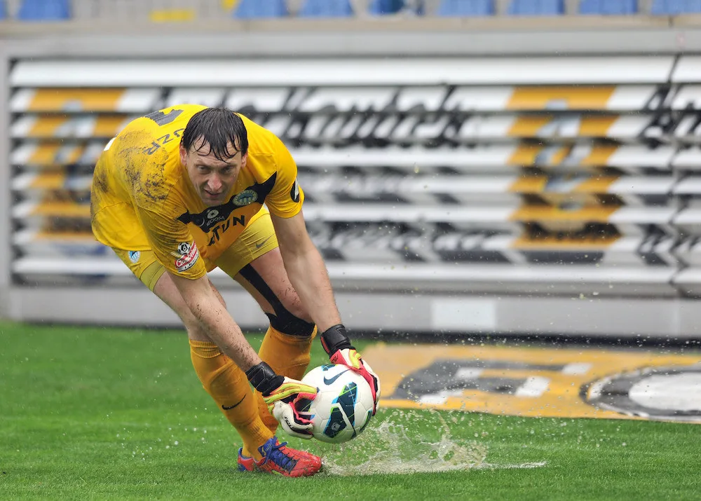 Tenisový KEN Cup veteránů ovládl exgólman Slovanu Hauzr