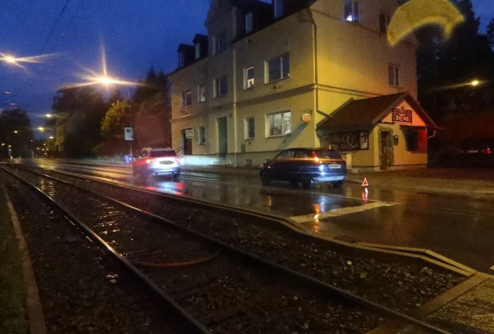 Řidička ve Vratislavicích srazila chodkyni. Hledají se svědci