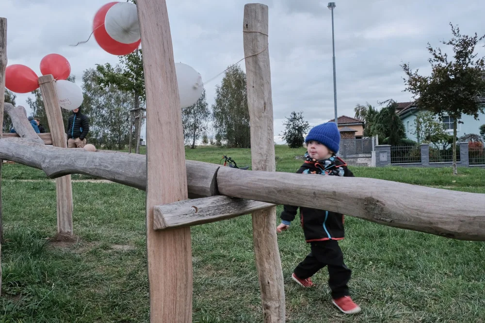 V Turnově mají vlastní kuličkodráhu. Město jí nechalo vytvořit na žádost obyvatel z peněz z participativního rozpočtu
