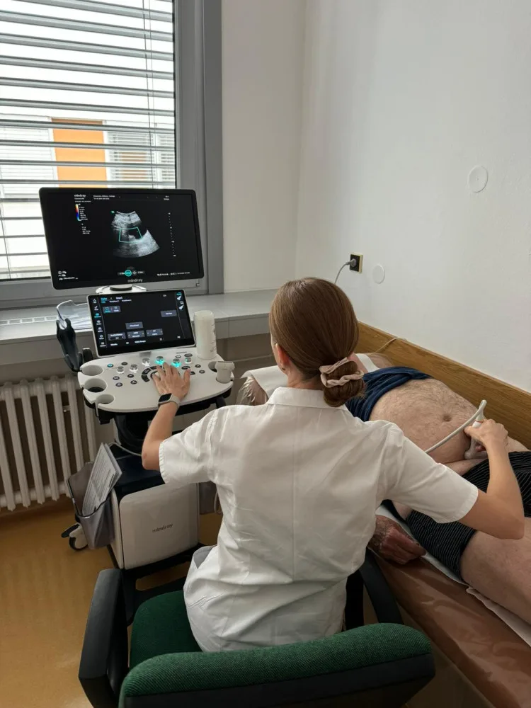 Jablonecká nemocnice získala v rámci kraje unikátní ultrazvuk pro urologii, dokáže včas zachytit karcinom prostaty i varlete