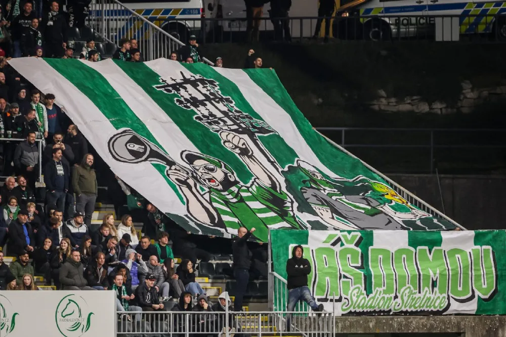 Jablonec doma podlehl vedoucí Slavii Praha těsně 1:2