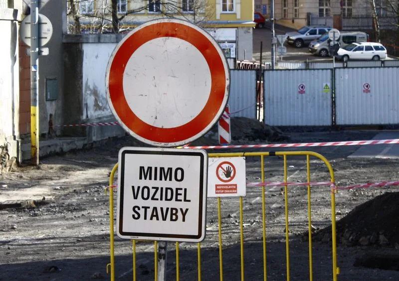 Od pondělí čekají obyvatelé Jablonce tři uzavírky. Hotovo má být koncem února příštího roku