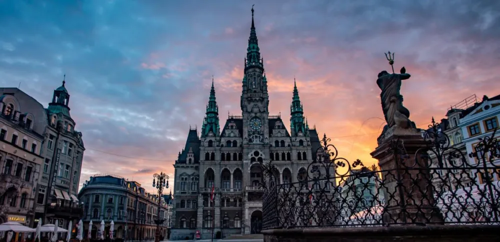 Liberec si vezme kontokorentní úvěry ve výši 1,5 miliardy na modernizaci bazénu a energetické úspory