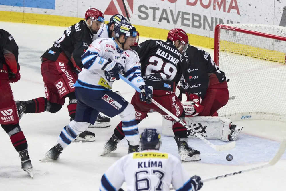 Tygři doma znovu mocně dotahovali, tři body ale bere Hradec. Tygři s ním prohráli 3:4